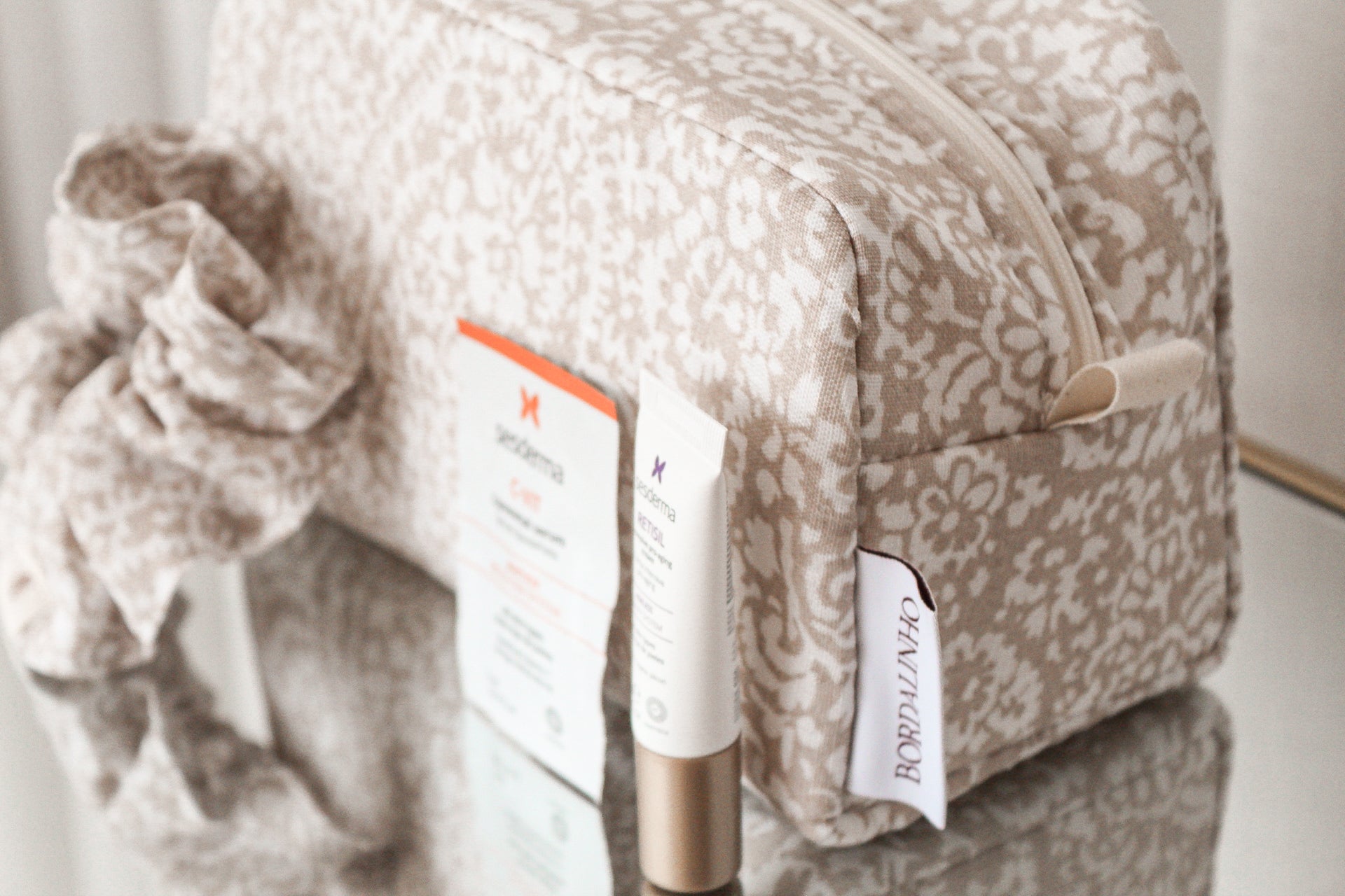 Nécessaire e Scrunchie 100% Linho