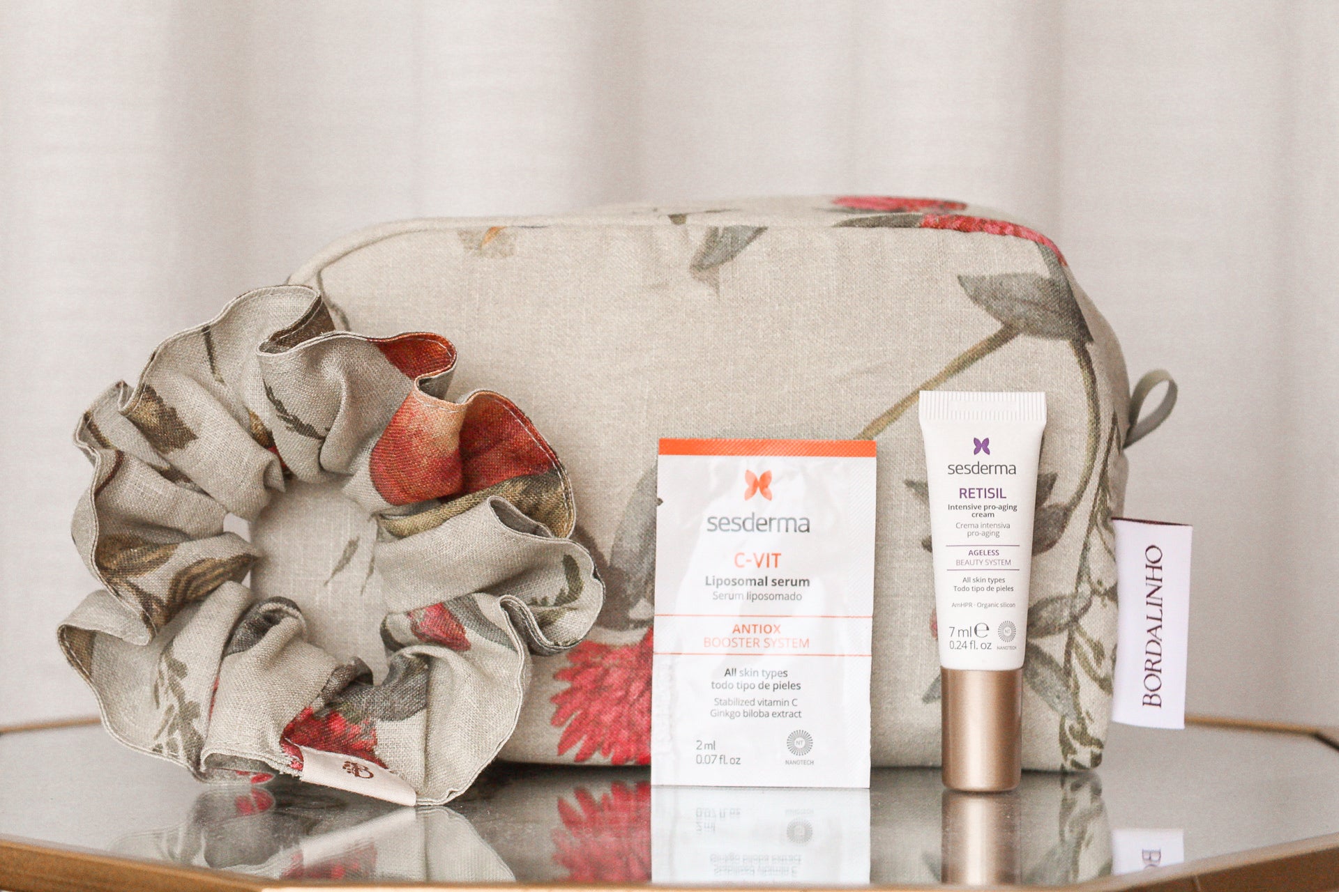 Nécessaire e Scrunchie 100% Linho